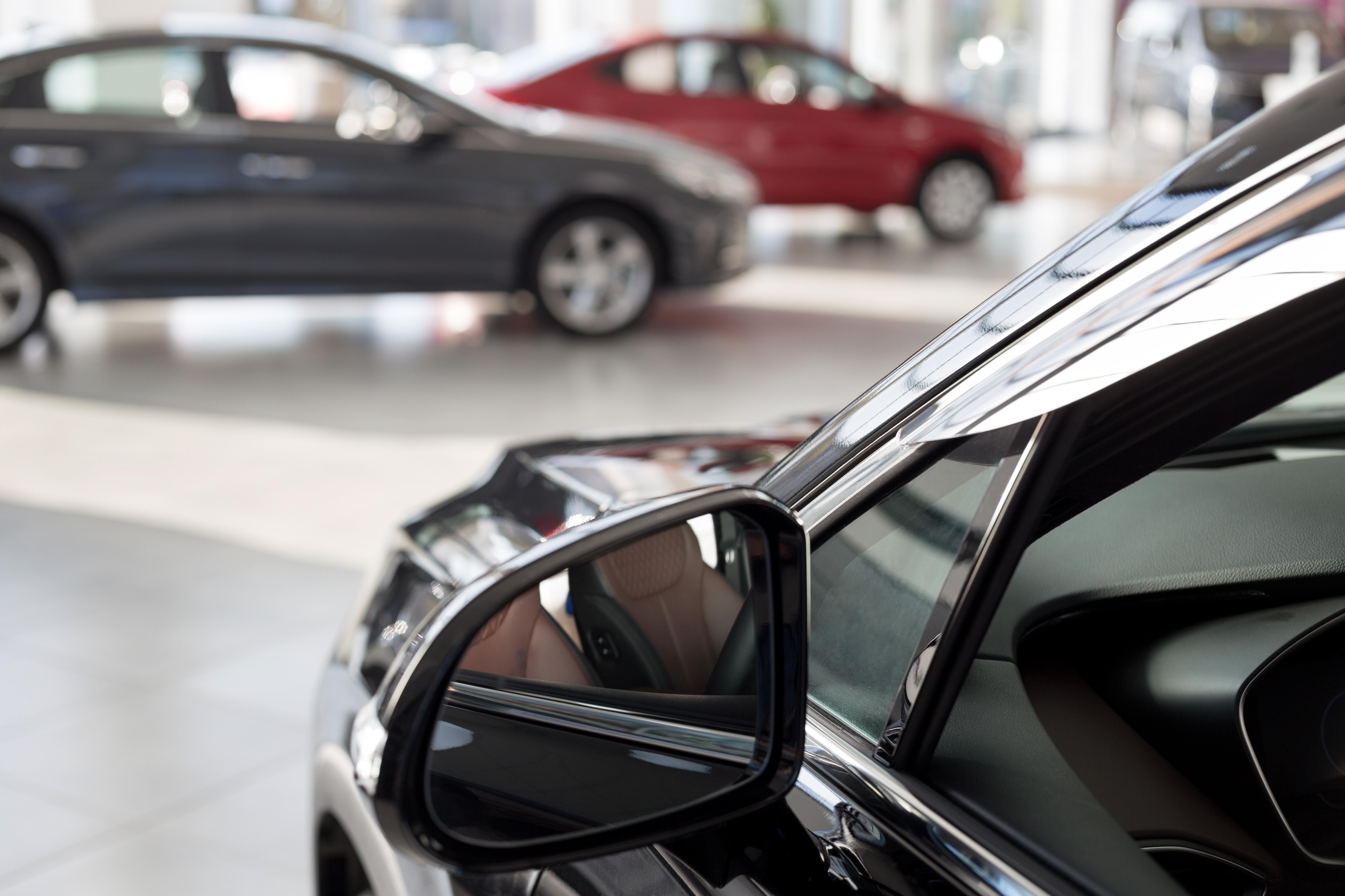 Top Dealer Management System_Key Factors Every Dealership Should Evaluate